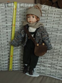 Porcelánová panenka - svetr - 6