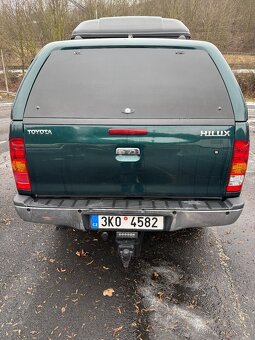 Toyota Hilux 3.0 - 6