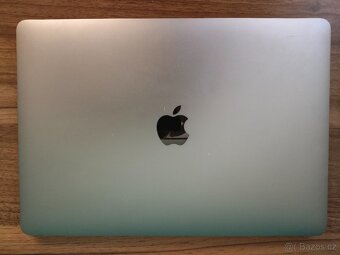 MacBook Pro 13 2017 | i5 • 8GB • 256GB SSD - 6