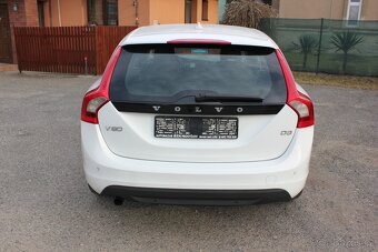Volvo V60 2.0D3 V5, 120kW, servis VOLVO - 6