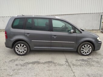 Volkswagen Touran 2.0 TDI, 7 míst, DSG - 6