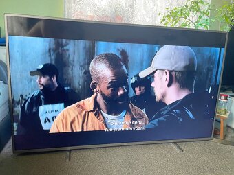 Smart LED TV Philips - 6