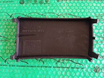 krytka nárazníku pravá Škoda Felicia -1297 6U0807490 - 6
