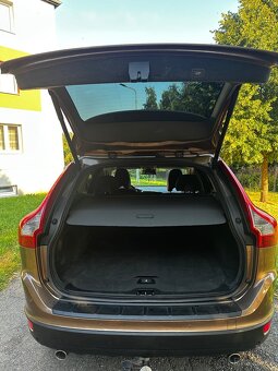 Volvo XC60 2.4 D3 AWD 120kw - 6