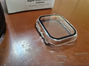 Pouzdro a kryt pro Apple Watch 10 42mm - 6