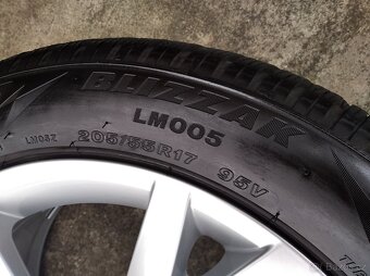 Prodám zánovní zimní alu sadu 17" Škoda Octavia IV - 6