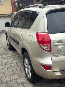 Toyota RAV 4 - 6