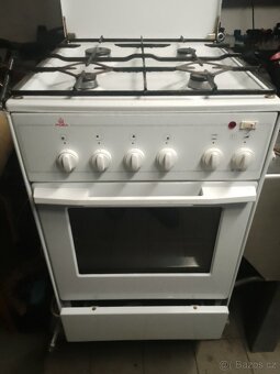 Kombinovaný plynový sporák. - 6