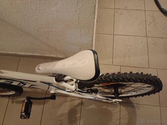 Dětské kolo Felt 20 - 6