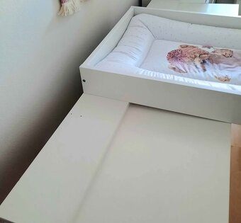 Nástavec na komodu s přebalovacím pultem - 6