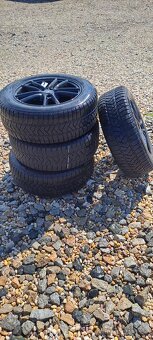 215/60 R16 ET 40 - 6
