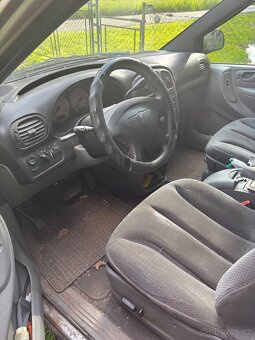 Prodám Chrysler Voyager 2.8 CRD – na náhradní díly - 6