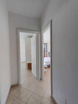 Unikátní attico s výhledem na moře přímo v centru Tropey - 6