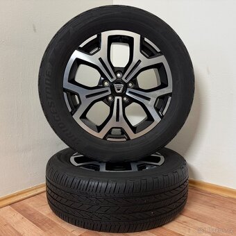 DACIA DUSTER 5x114,3 R17 ET50+LETNÍ 215/60R17 7/6mm - 6