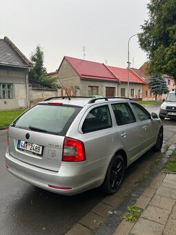 Škoda octavia 2 facelift combi - 6