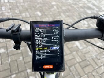 28" VÝKONNÉ TREKINGOVÉ, málo jeté, po servisu, 45km/h - 6