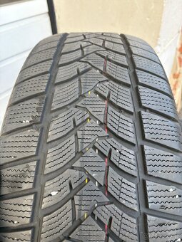 Zimní pneu 19" Dunlop Winter SP Sport 5 SUV - 6