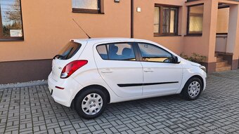 Hyundai i20, 1.2i / 62KW 1.MAJITEL ČR - 6