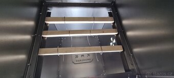 Udírna na prodej - kovová - 6