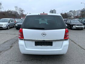 Opel Zafira B 1,8 16V 7 míst, bílá, 2011 - 6