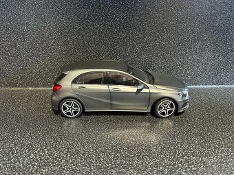 Mercedes Benz A - Klasse W176 1:18 - 6