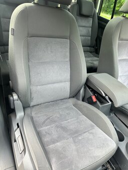 Volkswagen Touran 2.0 TDI 103kw HIGHLINE - 6