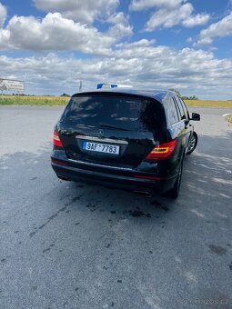 Prodám Mercedes R class w251 2011 350cdi 195kw 4x4 automat - 6