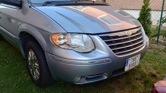 chrysler town country LPG 3.8 160kw limited 2006 - 6