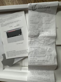 MacBook Pro 13 M1 (2020) 8 GB RAM / 256 GB - 6