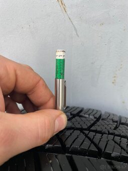 Kola Hyundai i40 17” a zimní pneu - 6