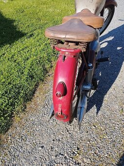 Jawa 250 pérák - 6