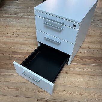Kontejner STEELCASE - 6