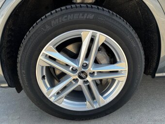 Audi Q5 S-Line - 6