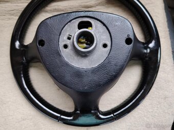 prodám tříramenný volant do VW , Škody ,Seat - 6