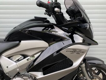 Honda VFR 800X Crossrunner SUPER STAV - 6