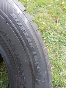 2 zimní pneumatiky Bridgestone 215/65/17 - 6