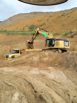 Strojník na bagr, dumper a buldozer do Německa - 6