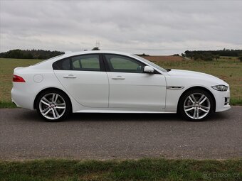 Jaguar XE 2,0 D 177kW R-Sport CZ (2017) - 6