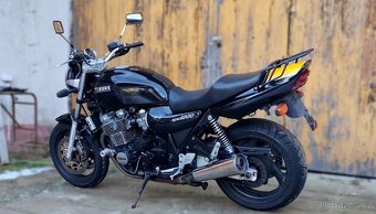 Yamaha XJR 1200 - 6