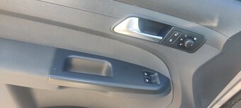 VOLKSWAGEN CADDY 1.2 tsi 77kw rok 2011 na opravu - 6