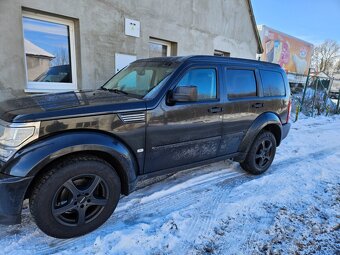 Dodge Nitro - 6