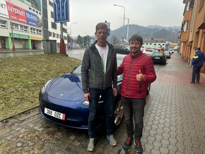 Hyundai Kona Ioniq Kia Niro Tesla Mustang elektromobil - 6