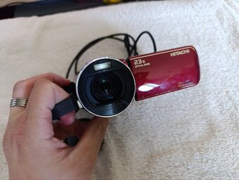 Videokamera Hitachi DZHV598ER - 6