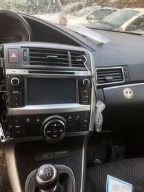 Toyota Verso 1,8-108 kw 2015-benzin -náhradní díly - 6