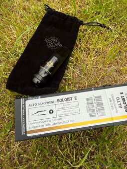 Selmer Alto Sax Soloist E - 6