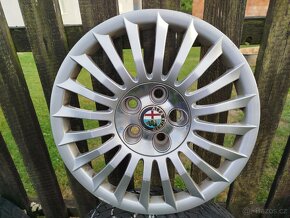 kola+puklice z Alfy Romeo 205/55 R16 - 6