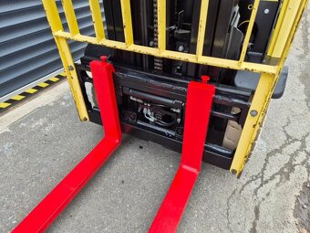Použitý vysokozdvižný vozík Hyster 2t LPG - 6