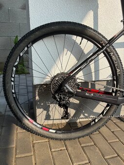 🚴‍♂️ Prodám SUP XP LTD 2017 – Karbonový Hardtail – pouze 9, - 6