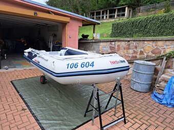 Motorový člun Honda HonWave T32-IE s motorem Honda BF15D3 - 6