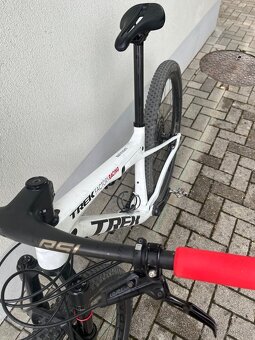 Trek Supercaliber 9.8 - 6